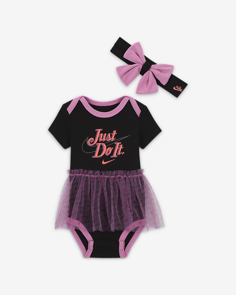 Coffret deux pieces avec body et tutu Nike Swooshfetti pour bebe 0 9 mois Nike FR